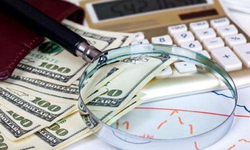 EUR/USD, การวิเคราะห์ทางเทคนิค, ธนาคารกลางสหรัฐฯ, การปรับอัตราดอกเบี้ย, ความตึงเครียดทางการเมือง, ค่าเงินยูโร